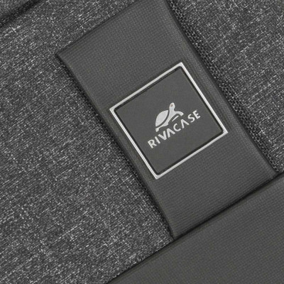 Чехол для ноутбука 13.3" Riva 8803 черный полиэстер